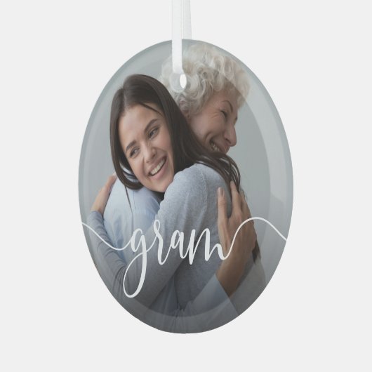 Gram Grandma Script Overlay Glas Ornament (Voorkant links)