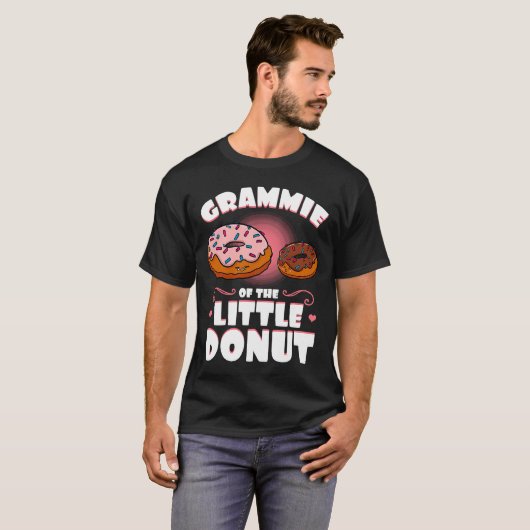 Gramie van het kleine donut-geslacht onthult Baby T-shirt (Voorkant volledig)