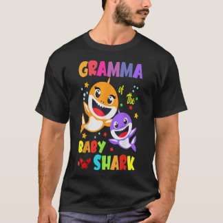 Gramma Of The Baby Shark Birthday Gramma Shark T-shirt