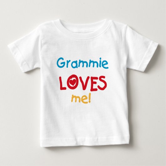 Grammie m'aime T-shirts et cadeaux (Devant)