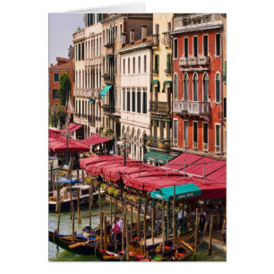 Grand Canal de Venise Italie avec bateaux gondoles