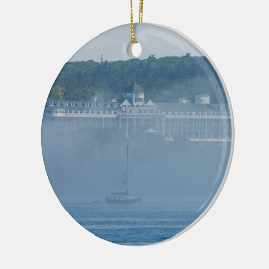 Grand Hotel Through the Fog Keramisch Ornament (Links)