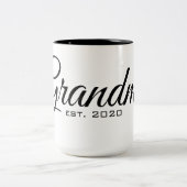 Grand-mère est 2020 Mug (Centre)