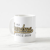 Grand-mère Mug "AKA Grand-mère depuis..." (Devant gauche)