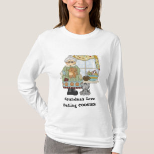 Grand-mère's Love Baking COOKIES ! T-shirts
