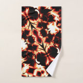 Grand miroir de formes légèrement sculptées (Serviette à main)