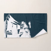 Grand navire et nuages Nautique (Serviette à main)