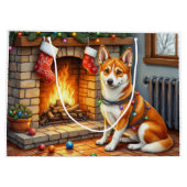 Grand Sac Cadeau Basenji Sitting by Fireplace with Christmas Lights (Dos)