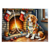 Grand Sac Cadeau Beagle Sitting by Fireplace with Christmas Lights (Dos)