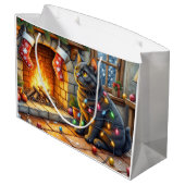 Grand Sac Cadeau Black Cat Sitting Fireplace with Christmas Lights (Dos Angle)