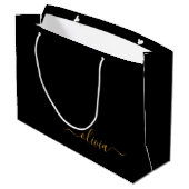 Grand Sac Cadeau Black Gold Modern Script Girl Monogramme Nom (Dos Angle)