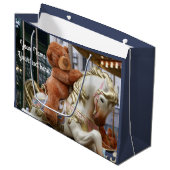 Grand Sac Cadeau Carrousel avec ours en peluche (Devant Angle)