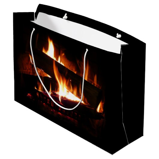 Grand Sac Cadeau Cheminée Chaleureuse Photographie de scène hiverna (Dos Angle)