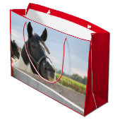 Grand Sac Cadeau Cheval mignon à mâcher sur une clôture (Dos Angle)