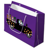 Grand Sac Cadeau Chiens D'Halloween Dans Un Camion De Ramassage (Devant Angle)