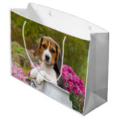 Grand Sac Cadeau Chiot mignon de chien de beagle dans un bidon à (Dos Angle)