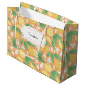 Grand Sac Cadeau Collection de Motifs de paniers de fruits - Citron (Devant Angle)