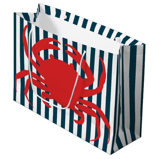 Grand Sac Cadeau Crabe rouge sur les rayures nautiques (Devant Angle)