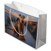 Grand Sac Cadeau Croisière de Noël Airedale : Un délice de vacances (Dos Angle)