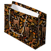 Grand Sac Cadeau Dans les bois / Cerf d'automne sur noir (Devant Angle)