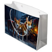 Grand Sac Cadeau Décor de Noël Basenji Snowy Sleigh (Dos Angle)