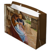 Grand Sac Cadeau Deux Filles avec Needlework assis dans une ferme (Dos Angle)