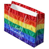 Grand Sac Cadeau Drapeau arc-en-ciel LGBT LGBTQ+ bandes arc-en-ciel (Devant Angle)