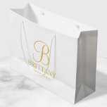 Grand Sac Cadeau Élégante demoiselle d'honneur personnalisée blanch<br><div class="desc">Elégant cadeau de demoiselle d'honneur personnalisé avec monogramme personnalisé en or élégant style de police script avec nom et titre de demoiselle d'honneur en or classique style de police serif. Aussi parfait pour Maid of Honor, Flower Girl, Mother of the Bride et plus. Remarque : Les détails du papier sont...</div>