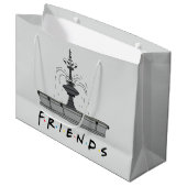 Grand Sac Cadeau Fontaine FRIENDS™ (Devant Angle)