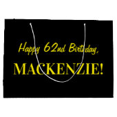 Grand Sac Cadeau Fun rose rayé "62"; Joyeux 62e anniversaire; Nom (Dos)