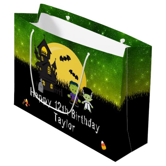 Grand Sac Cadeau Halloween Joyeux Anniversaire Monstres Vert foncé (Devant Angle)