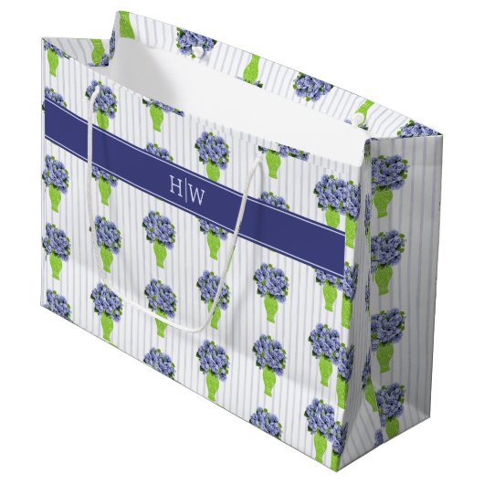 Grand Sac Cadeau Hydrangea Bleu Rayure Monogramme Côtiers (Devant Angle)