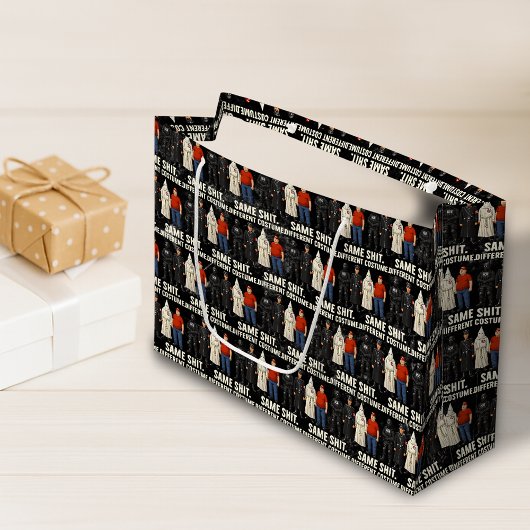 Grand Sac Cadeau Même Costume Différent