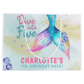 Grand Sac Cadeau Mermaid Tail Glitter Dive into Five birthday (Dos)