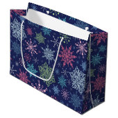 Grand Sac Cadeau Motif Snowflake (Devant Angle)