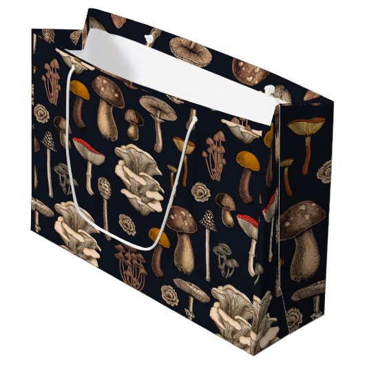 Grand Sac Cadeau Mushrooms sauvages (Devant Angle)