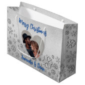 Grand Sac Cadeau Noël argent neige bleu (Devant Angle)