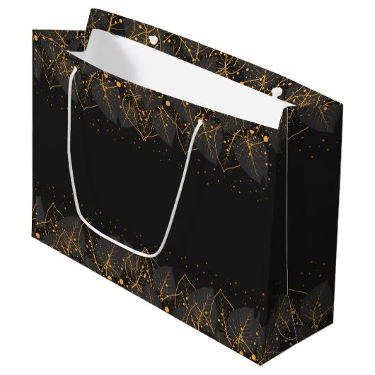 Grand Sac Cadeau Noir avec bordure feuille or (Devant Angle)