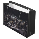 Grand Sac Cadeau Pack Wolf (Devant Angle)