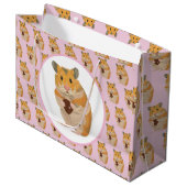 Grand Sac Cadeau Petit Hamster mignon tenant un Oeuf de Pâques Gran (Devant Angle)