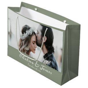 Grand Sac Cadeau Photo Elegant Sage Green & White Calligraphy Nom