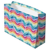 Grand Sac Cadeau Pride Wavy Rainbow Stripes Pattern (Dos Angle)