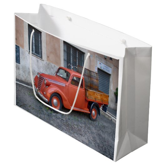 Grand Sac Cadeau Prise en charge Fiat 1100 (Devant Angle)