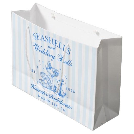 Grand Sac Cadeau Retro Bleu Coquillages & Cloches de Mariage Enterr (Devant Angle)