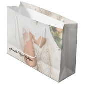 Grand Sac Cadeau Texas Bride à Rhinestone Boots Bridal Shower (Devant Angle)