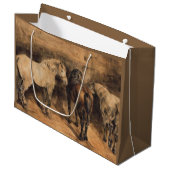 Grand Sac Cadeau Trois chevaux dans leur stabilité (Devant Angle)