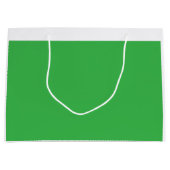 Grand Sac Cadeau Un paysage luxuriant rempli d'arbres verts denses (Devant)