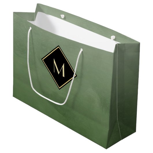 Grand Sac Cadeau Vert brossé élégant avec un monogramme d'or simple (Devant Angle)