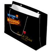 Grand Sac Cadeau Wedding Welcome Sign – Personalized Names & Date (Devant Angle)
