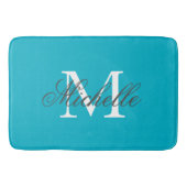 Grand tapis de bain de monogramme de nom de bleu (Devant)